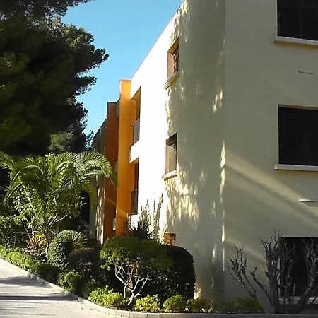 T2 Avec Piscine Et Parking Pour 4 Personnes - Fr-1-610-103 * Le Lavandou